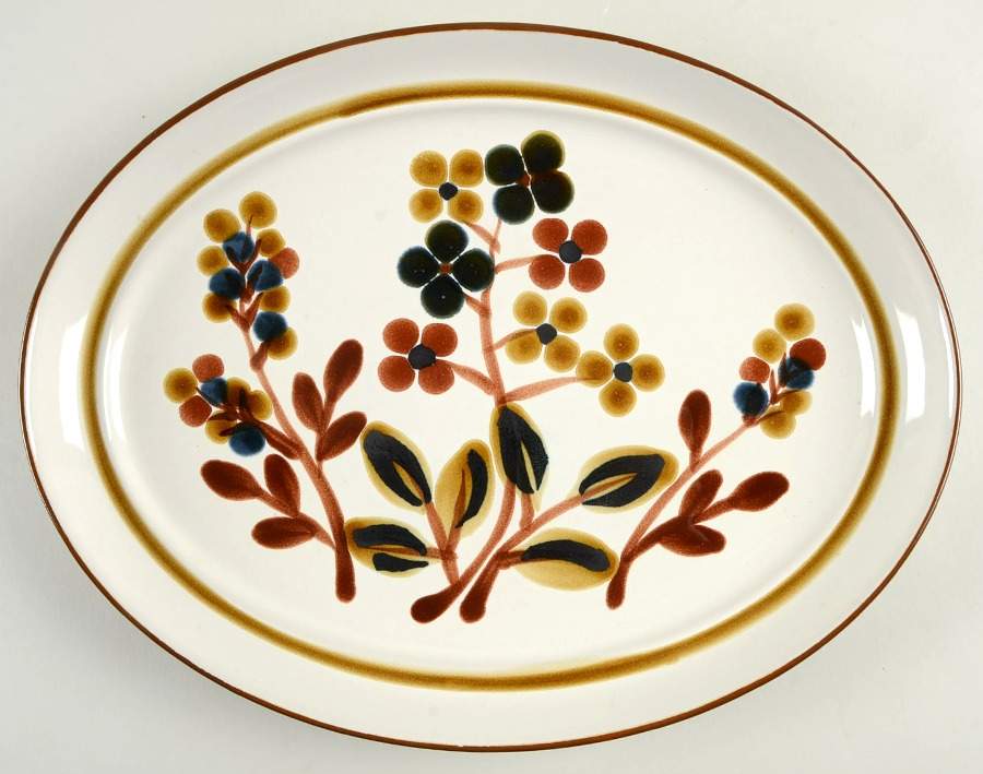 October Fest 14" Oval Serving Platter by Noritake-1