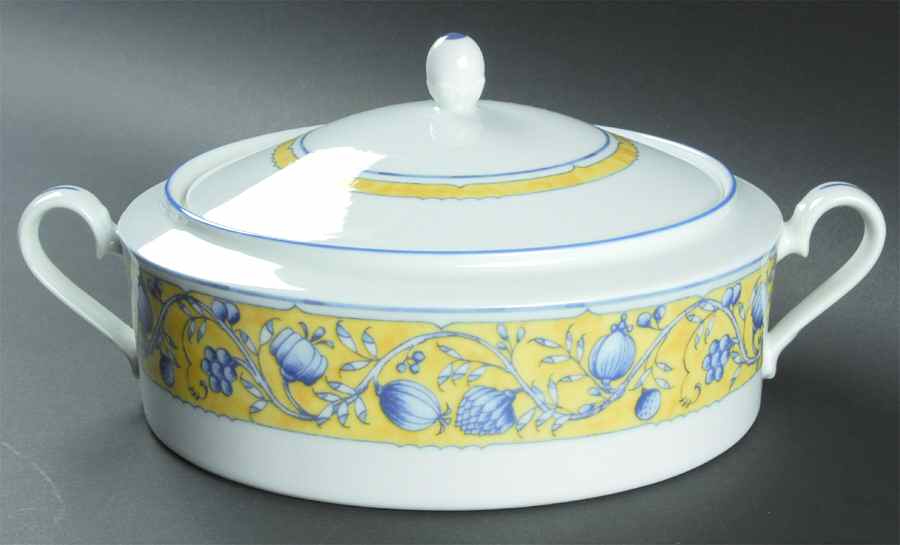 October Light Round Covered Vegetable by Noritake-1