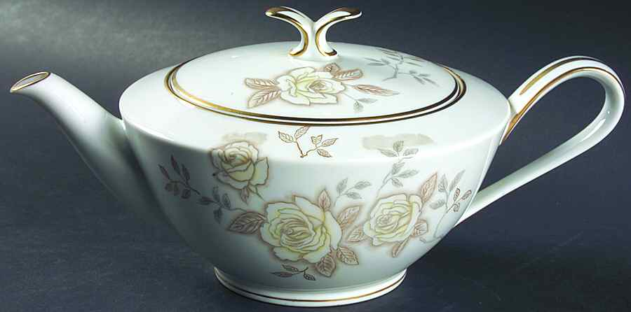 Odette Teapot & Lid by Noritake-1