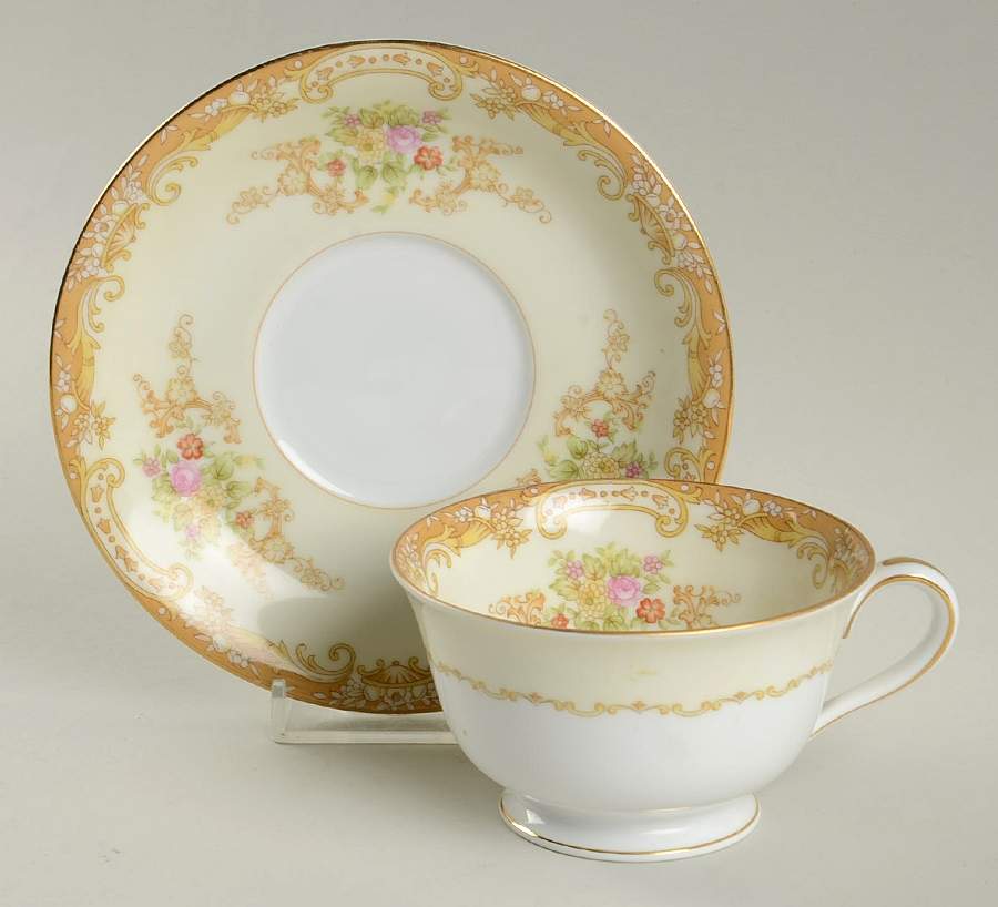 Olivia Footed Cup & Saucer Set by Noritake-1