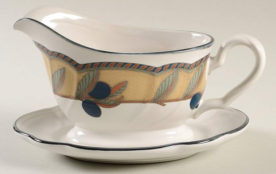 Olive Wreath Gravy Boat & Underplate by Noritake-1