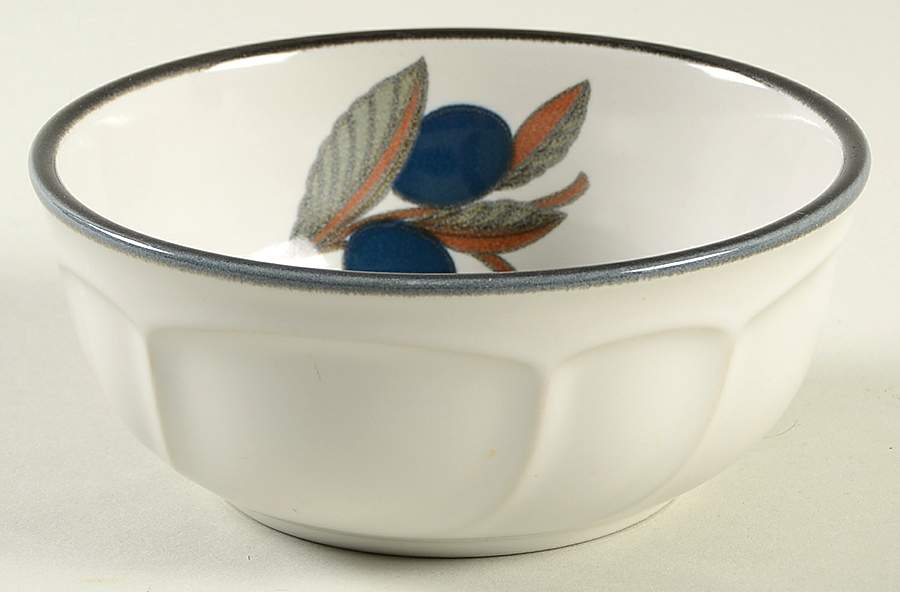Olive Wreath Fruit/Dessert (Sauce) Bowl by Noritake-1