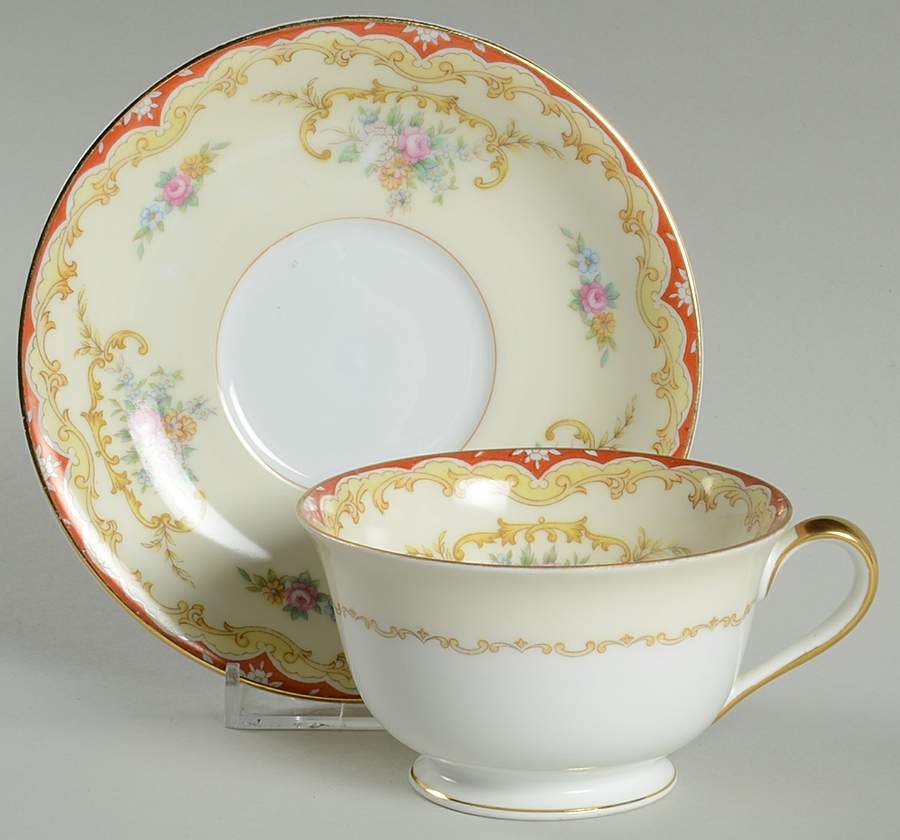 Oradell Footed Cup & Saucer Set by Noritake-1