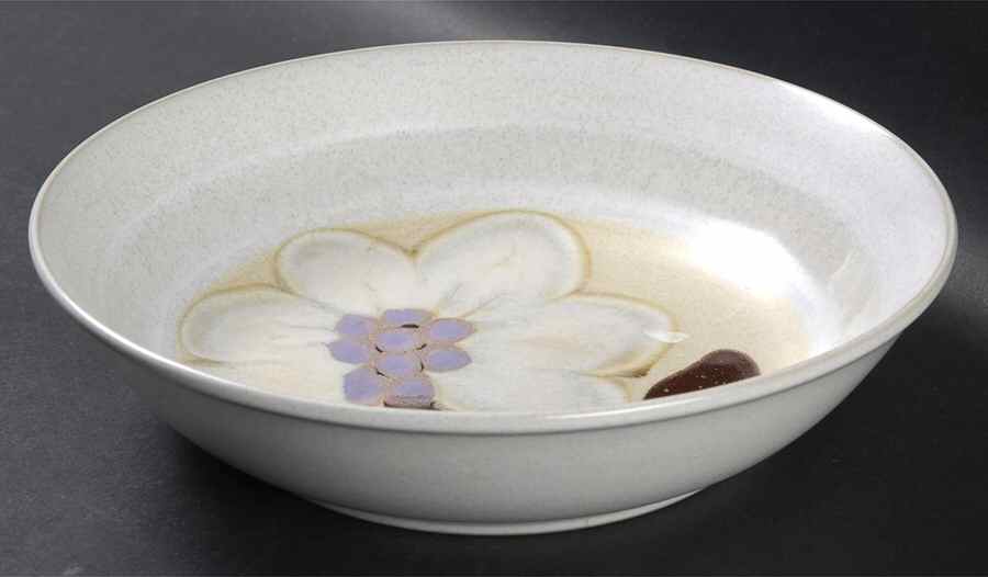 Oriental Garden 8" Round Vegetable Bowl by Noritake-1