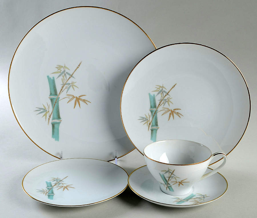 Oriental 5 Piece Place Setting by Noritake-1
