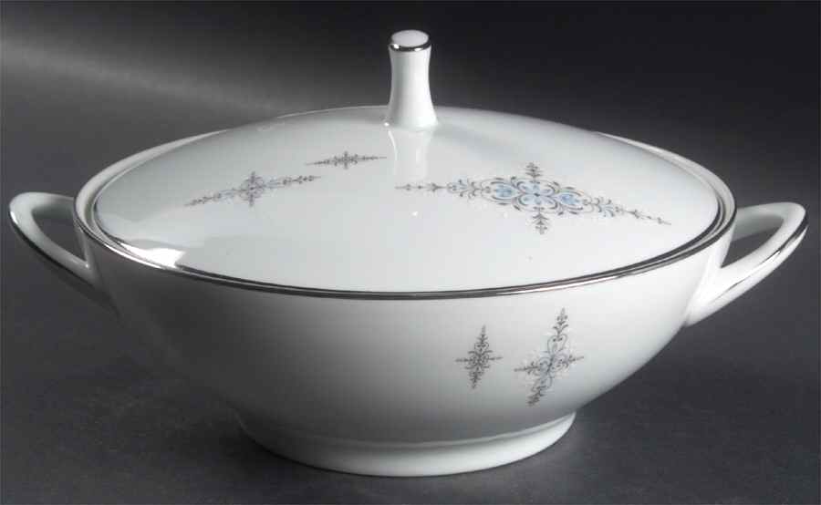 Orleans Round Covered Vegetable by Noritake-1