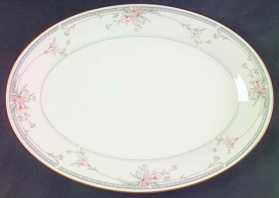 Orient Point 14" Oval Serving Platter by Noritake-1