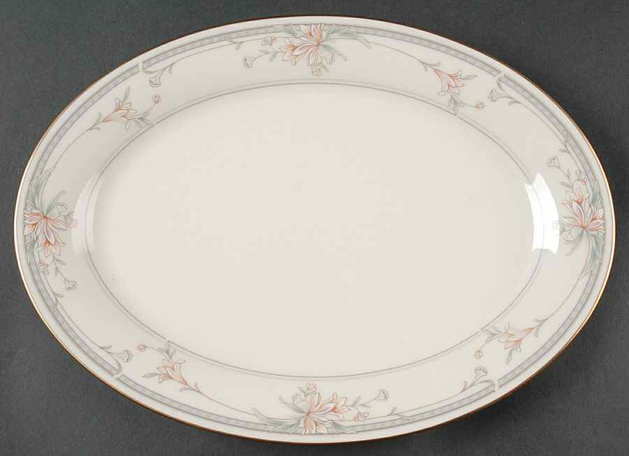 Orient Point 12" Oval Serving Platter by Noritake-1