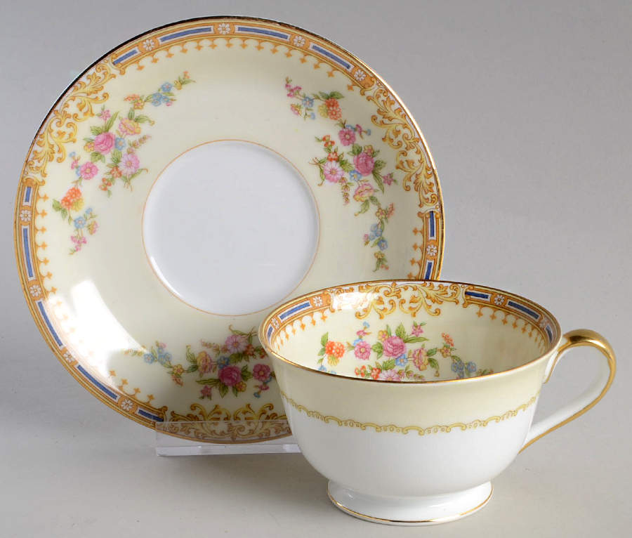 Orsino Footed Cup & Saucer Set by Noritake-1