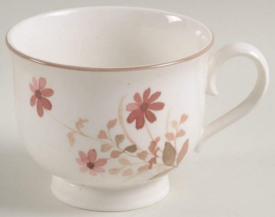Outlook Footed Cup by Noritake-1