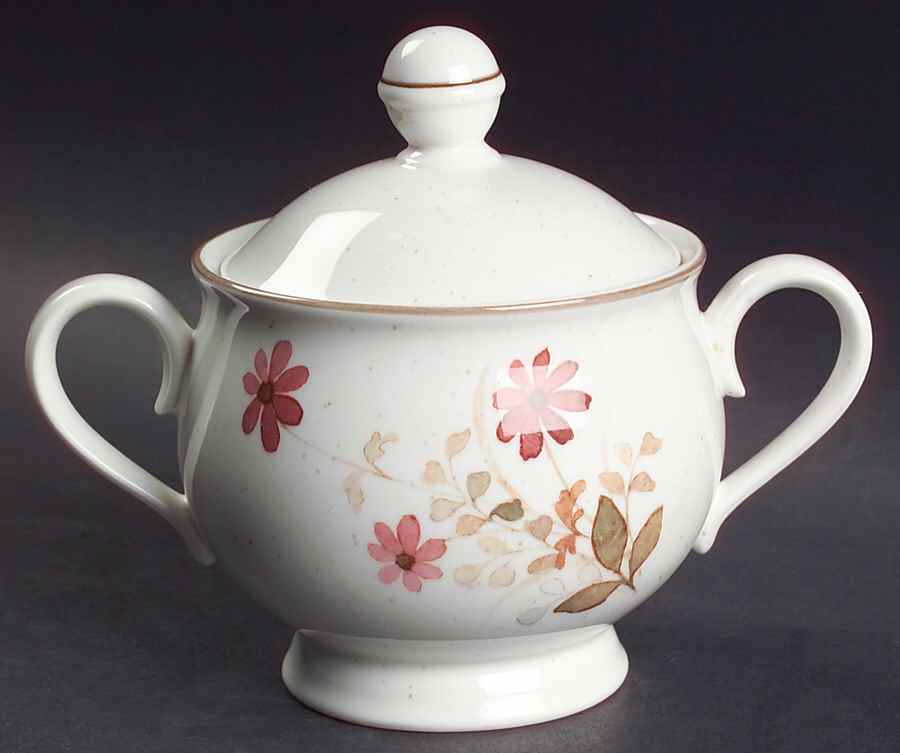 Outlook Sugar Bowl & Lid by Noritake-1