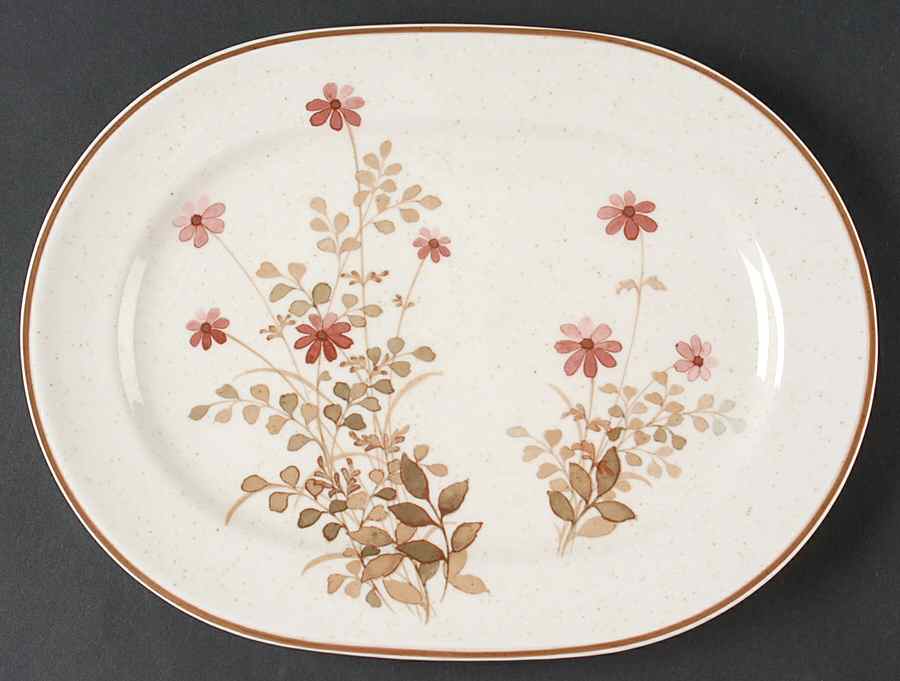 Outlook 13" Oval Serving Platter by Noritake-1