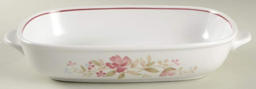 Overture 9" Oval Baker/Vegetable Bowl by Noritake-1
