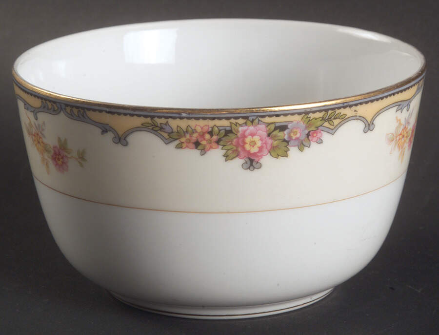 Oxford Cranberry Bowl by Noritake-1