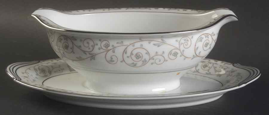 Oxford Gravy Boat with Attached Underplate by Noritake-1
