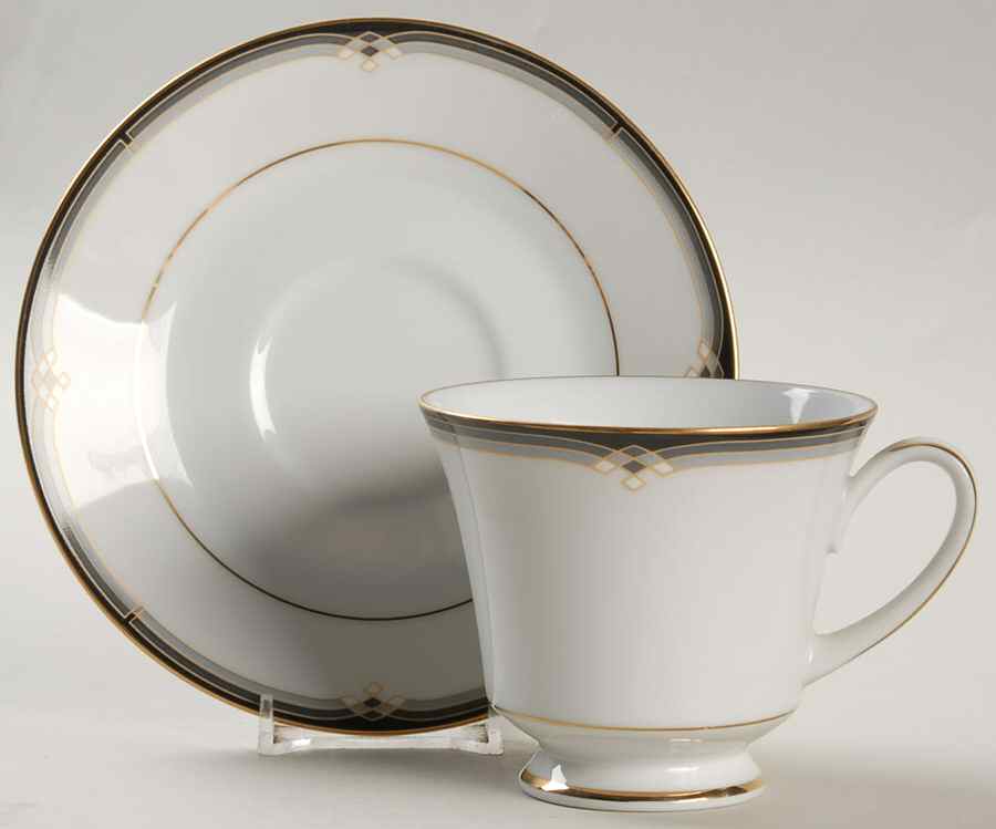 Oxford Lane Footed Cup & Saucer Set by Noritake-1