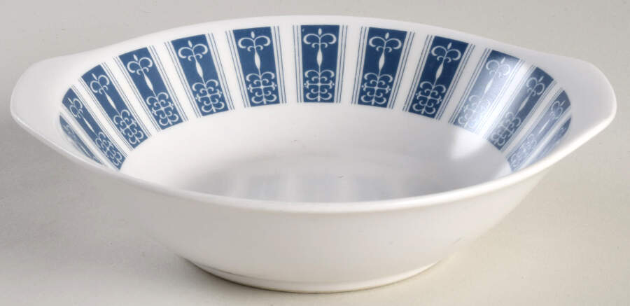 Pacific Lugged Cereal Bowl by Noritake-1