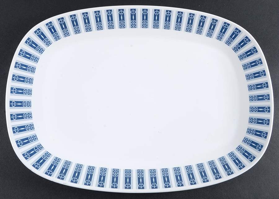 Pacific 15" Oval Serving Platter by Noritake-1
