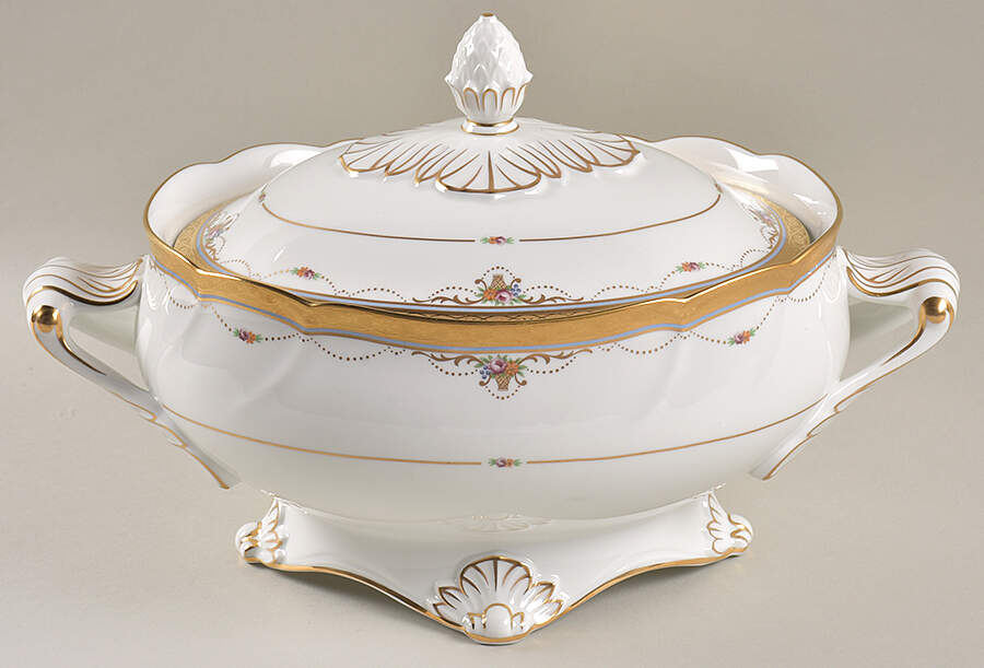 Palace Guard Oval Covered Vegetable by Noritake-1