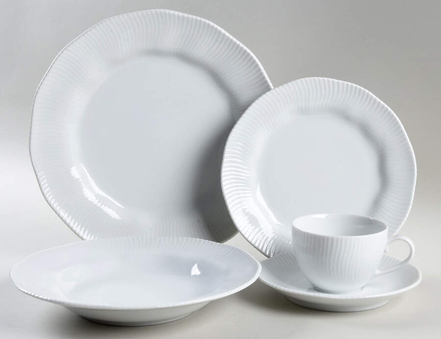 Pacific Hill 5 Piece Place Setting by Noritake-1