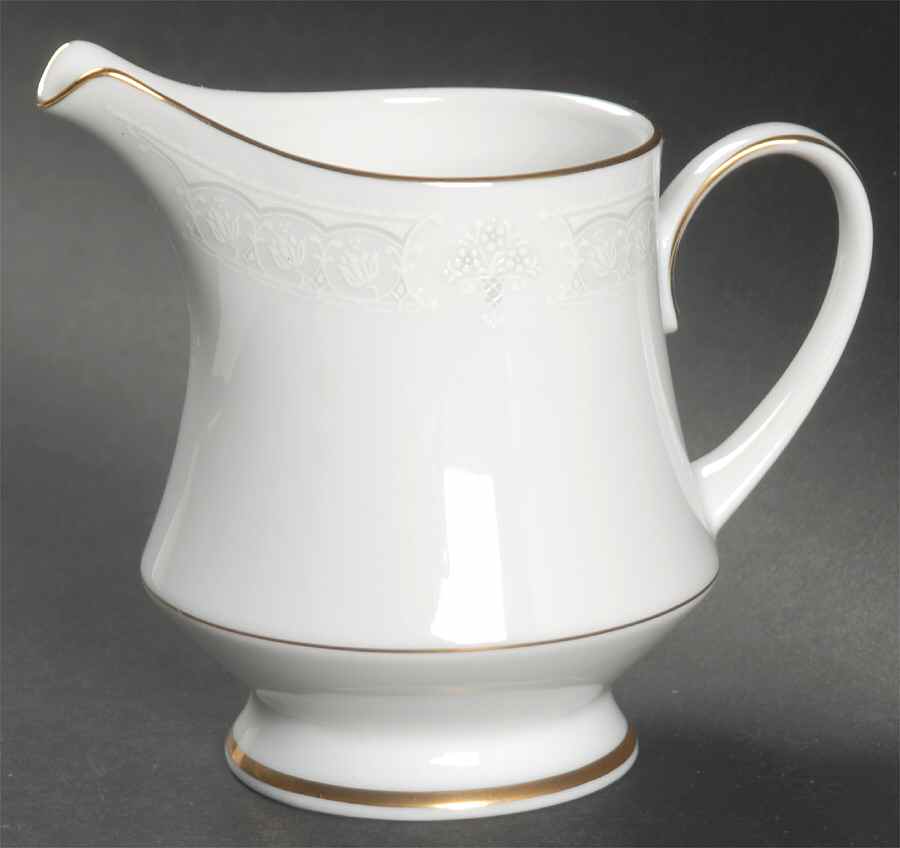 Parisian Lace Creamer by Noritake-1
