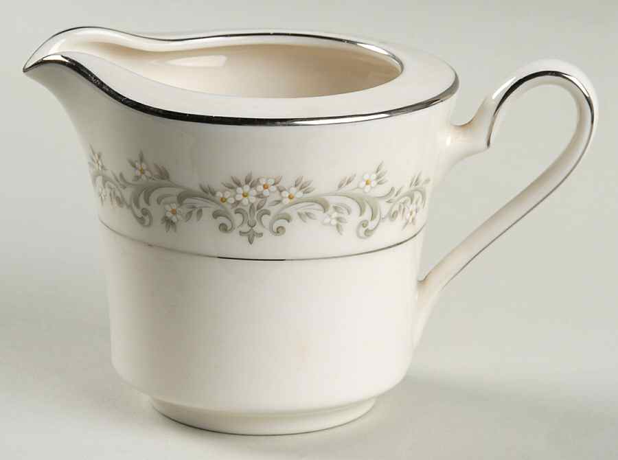 Parkridge Creamer by Noritake-1