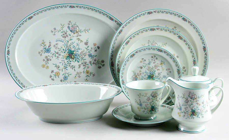 Paradise Green 45 Piece Starter Set by Noritake-1