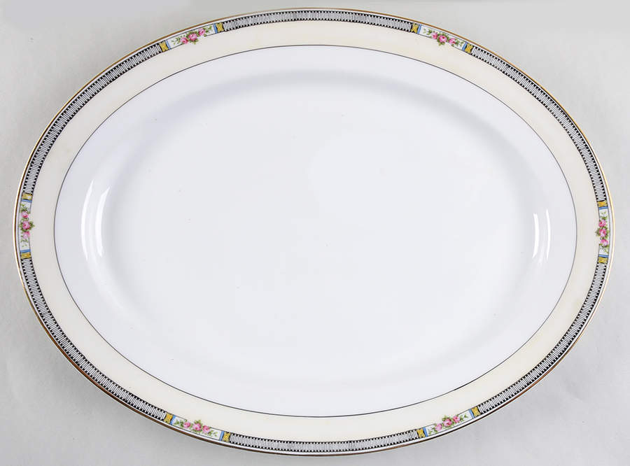 Paragon 16" Oval Serving Platter by Noritake-1