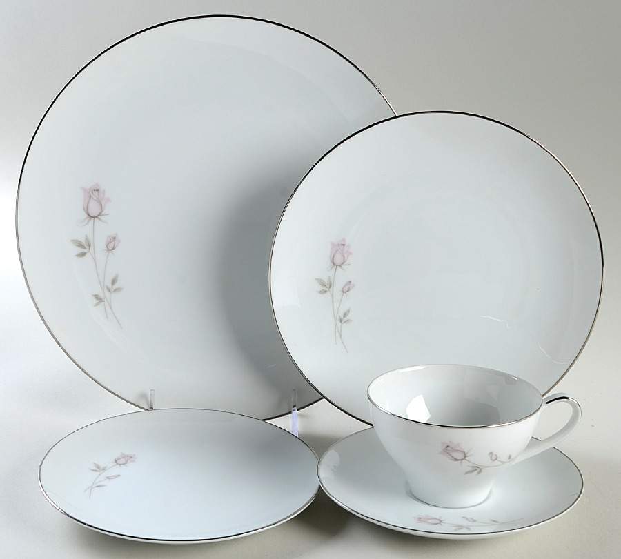 Pasadena 5 Piece Place Setting by Noritake-1