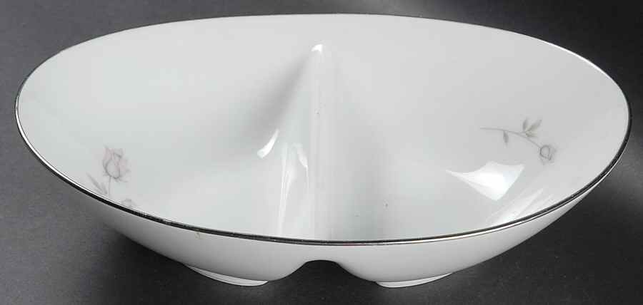 Pasadena 10" Oval Divided Vegetable Bowl by Noritake-1