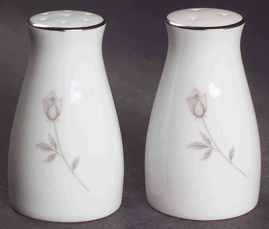 Pasadena Salt & Pepper Set by Noritake-1