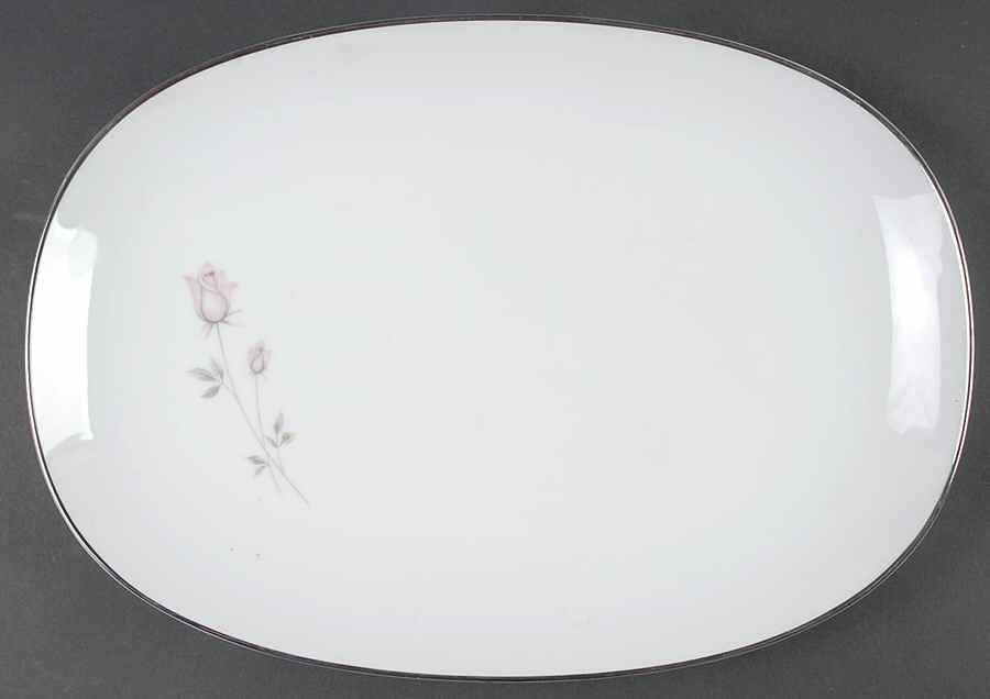 Pasadena 13" Oval Serving Platter by Noritake-1