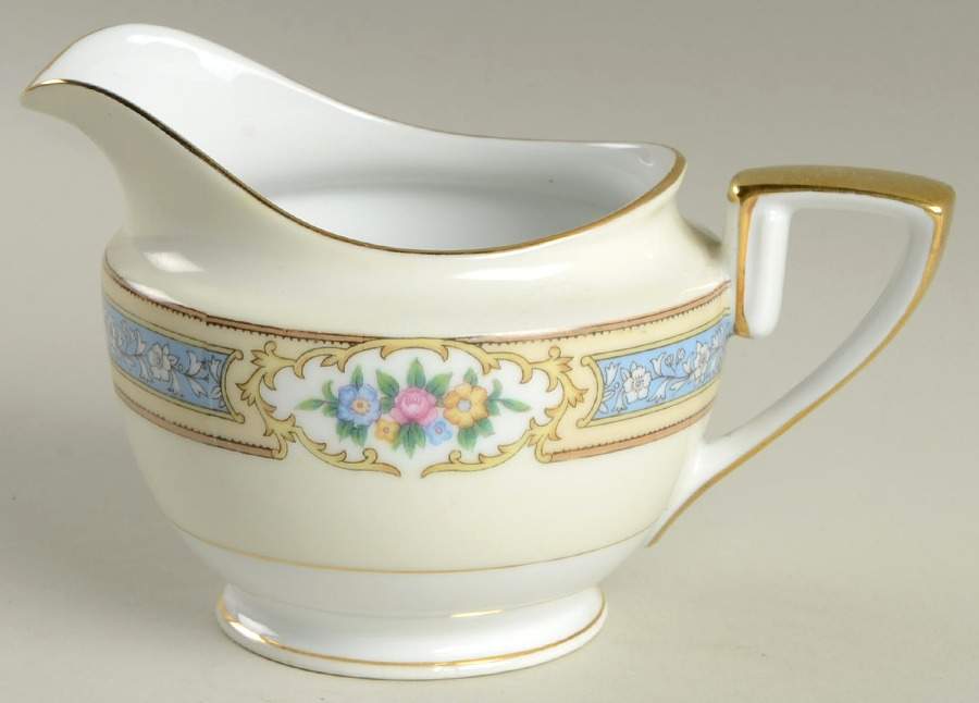 Pastelle Creamer by Noritake-1