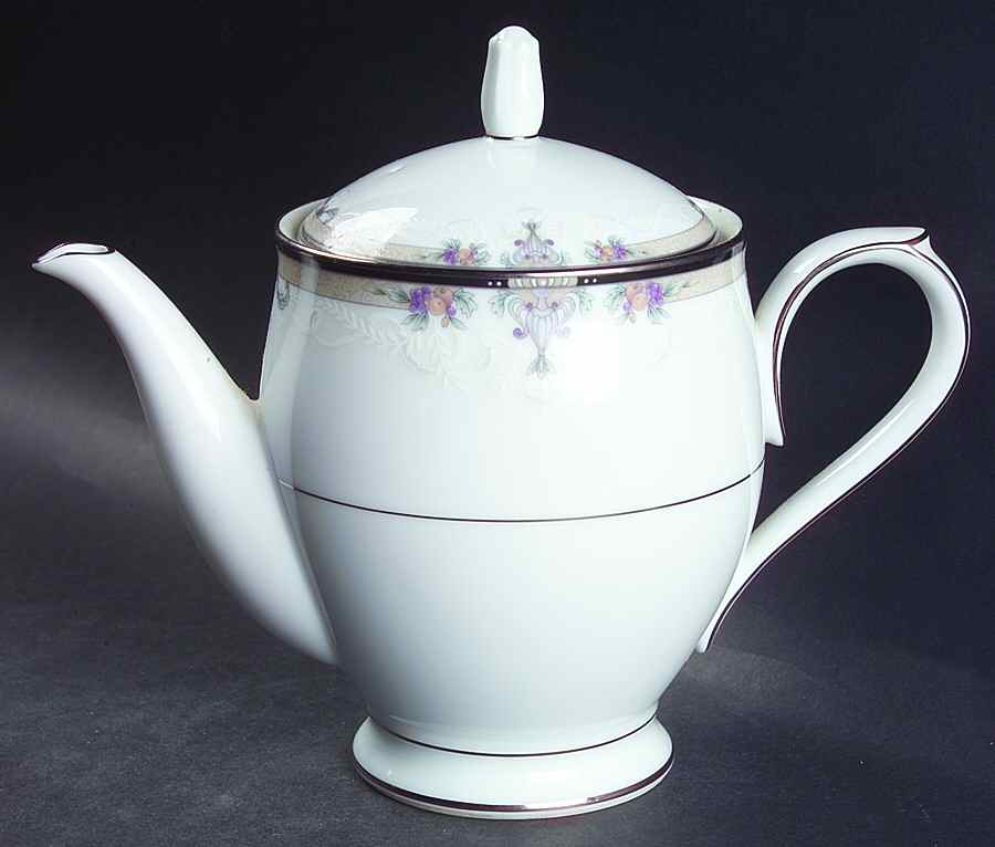 Park Suite Teapot & Lid by Noritake-1