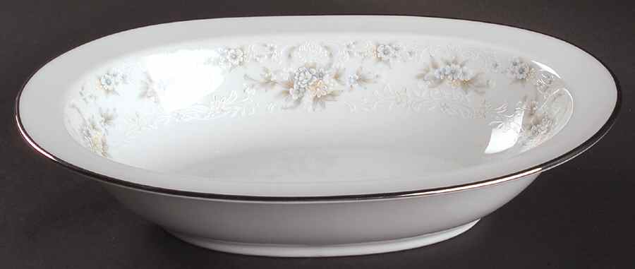 Patience 10" Oval Vegetable Bowl by Noritake-1