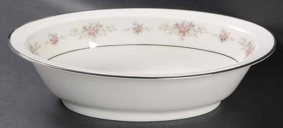 Patricia 10" Oval Vegetable Bowl by Noritake-1