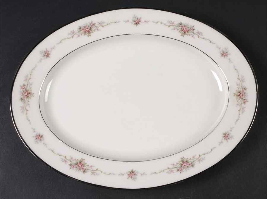 Patricia 11" Oval Serving Platter by Noritake-1