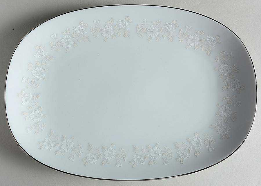 Patrice 13" Oval Serving Platter by Noritake-1
