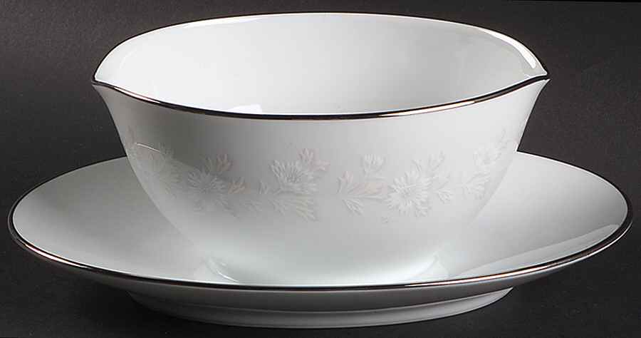 Patrice Gravy Boat with Attached Underplate by Noritake-1