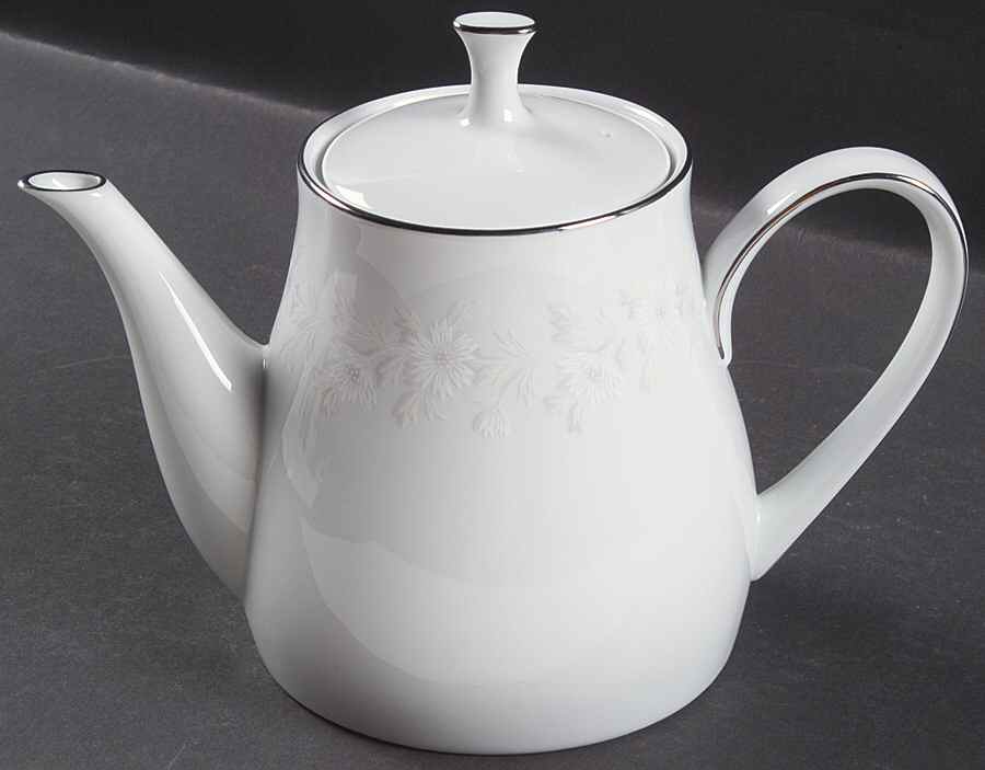 Patrice Teapot & Lid by Noritake-1
