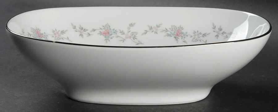 Pauline 10" Oval Vegetable Bowl by Noritake-1