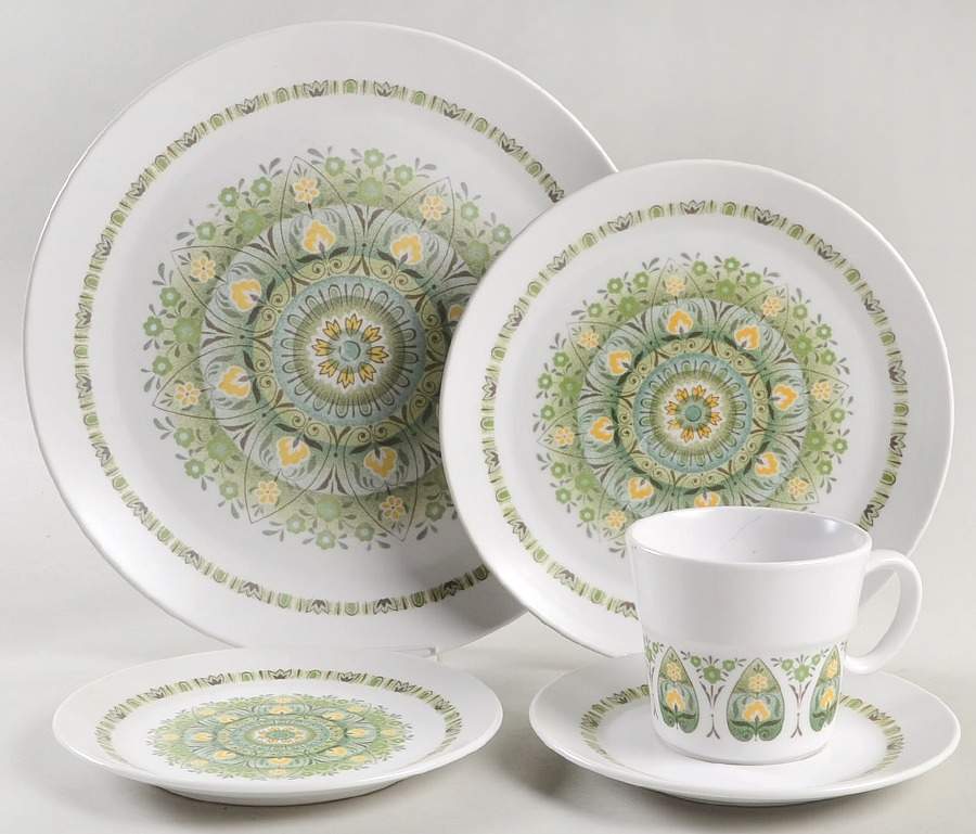 Palos Verde 40 Piece Estate Set by Noritake-1