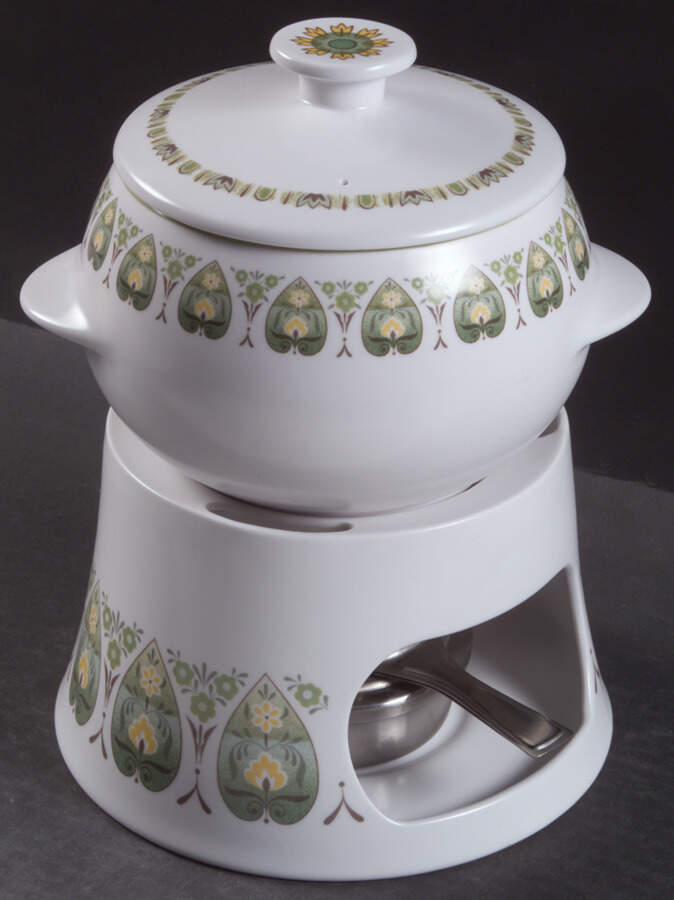Palos Verde Fondue Pot with Lid, Stand and Burner by Noritake-1