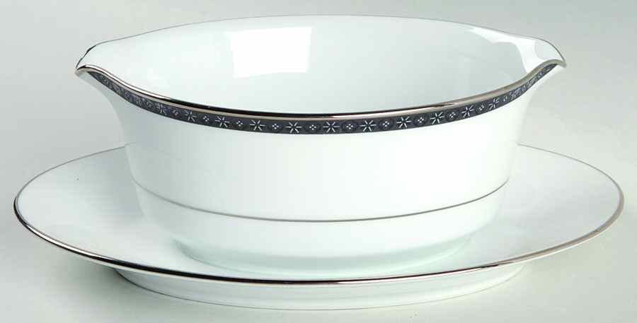 Peking Gravy Boat with Attached Underplate by Noritake-1