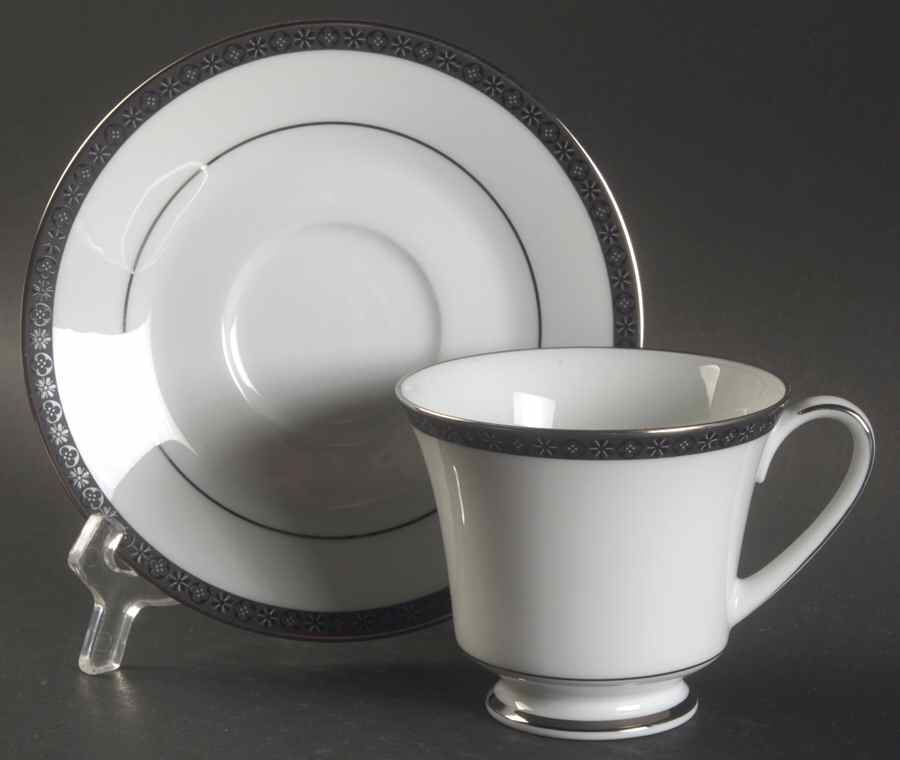 Peking Footed Cup & Saucer Set by Noritake-1