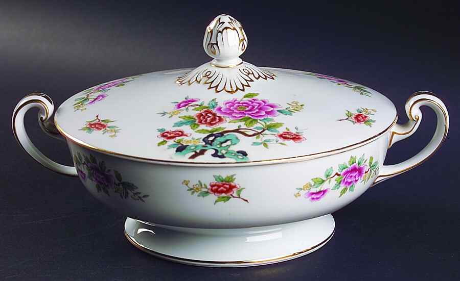 Pekincourt Round Covered Vegetable by Noritake-1