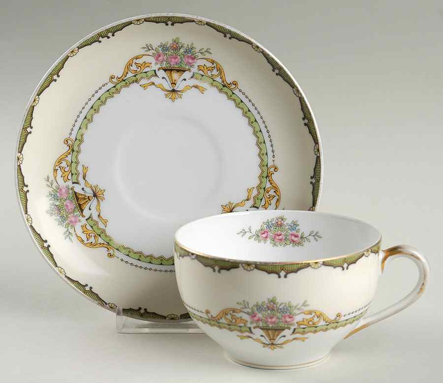 Penelope Oversized Cup & Saucer Set by Noritake-1