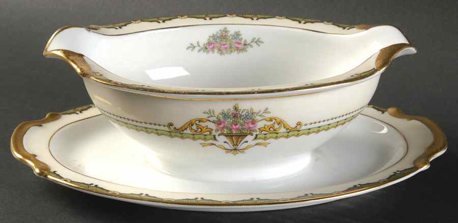Penelope Gravy Boat with Attached Underplate by Noritake-1