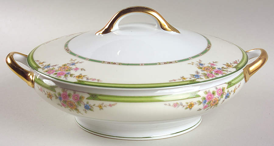 Pendarvis Round Covered Vegetable by Noritake-1
