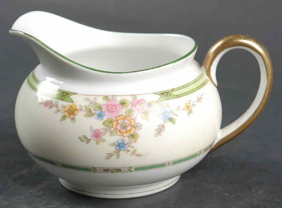 Pendarvis Creamer by Noritake-1